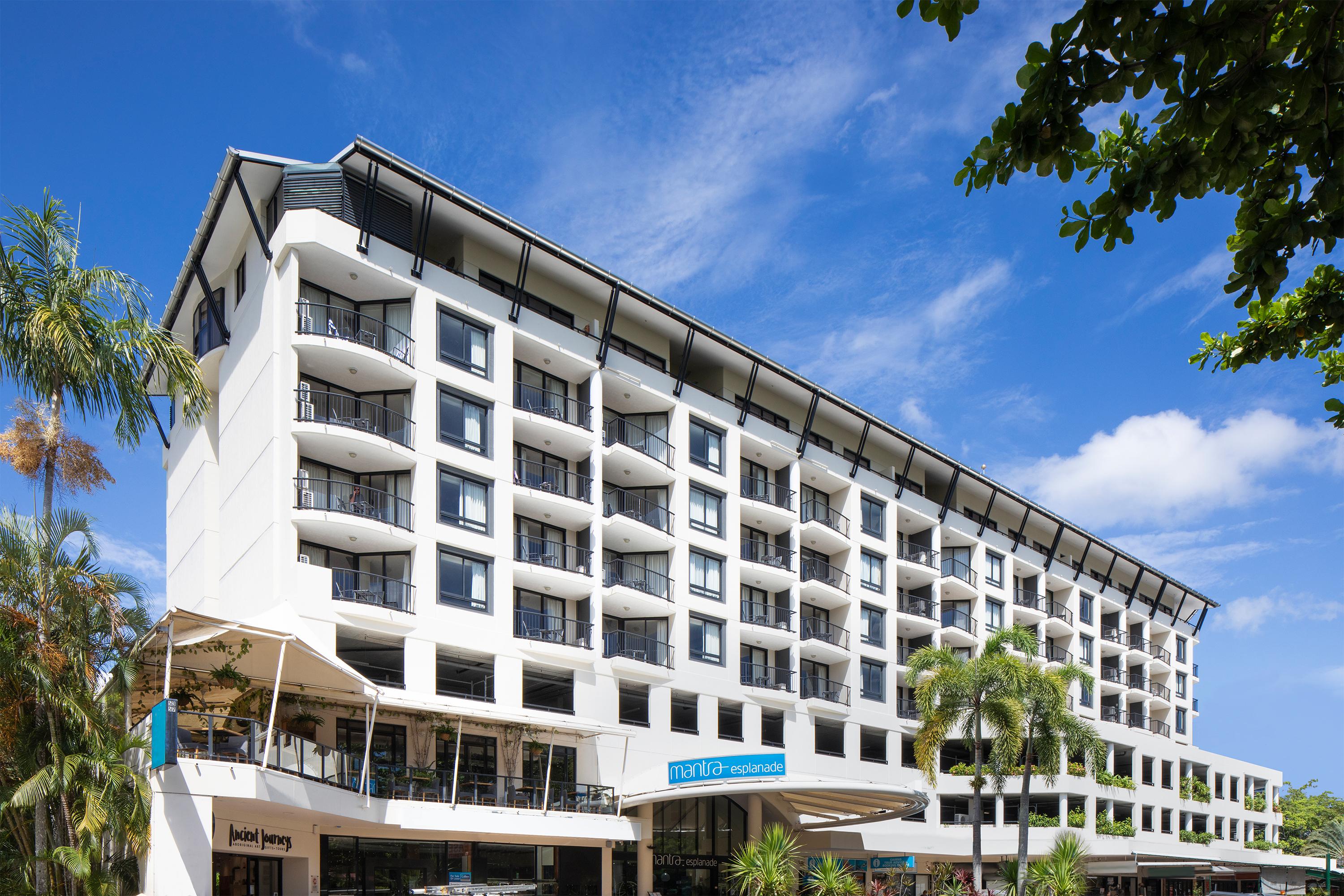 Hotel Mantra Esplanade Cairns Exterior foto